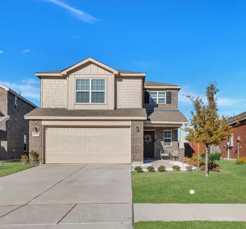 1541 Vega Dr, Forney, TX 75126