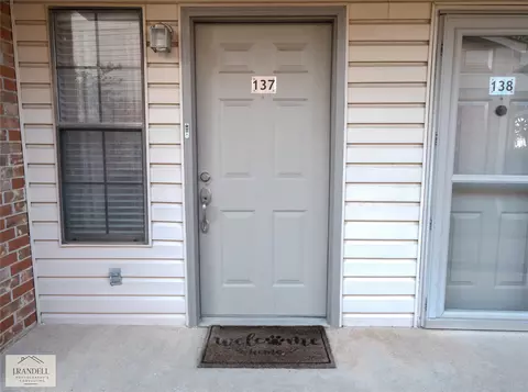 3636 Greenacres Place Dr #137, Bossier City, LA 71111
