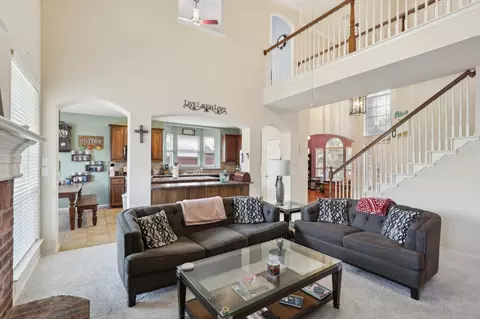 6433 Autumn Trl, The Colony, TX 75056