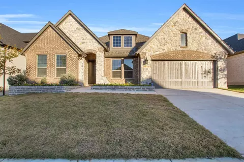 321 Savannah Ln, Oak Point, TX 75068