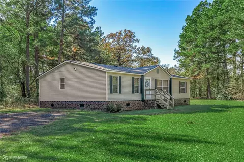 10714 Southern Rdg, Keithville, LA 71047