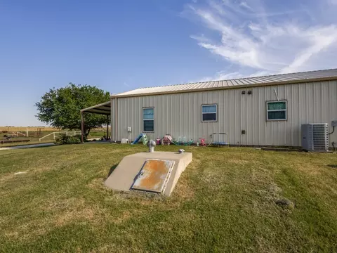 1078 Baker Rd, Pilot Point, TX 76258 photo 26