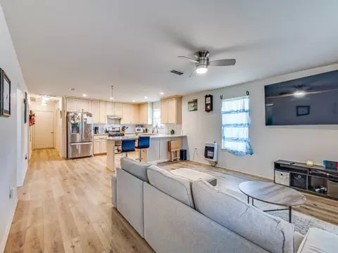 1078 Baker Rd, Pilot Point, TX 76258 photo 11