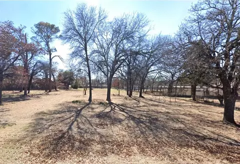 5500 Chaperito Trl, Arlington, TX 76016