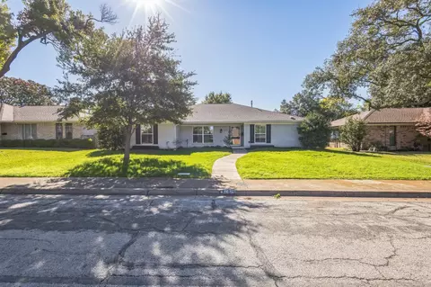 7424 Heathermore Dr, Dallas, TX 75248