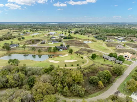 22064 Greenbriar Dr, Whitney, TX 76692