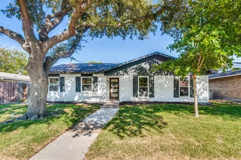 5057 Blue Glen Dr, The Colony, TX 75056