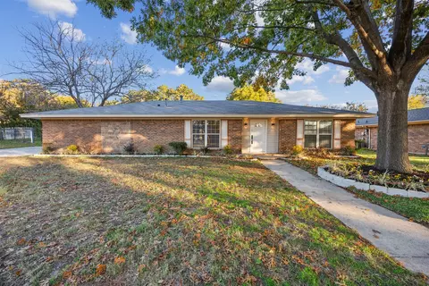 604 Eudaly Dr, Colleyville, TX 76034