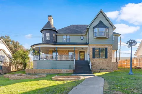 1005 Austrian Rd, Grand Prairie, TX 75050