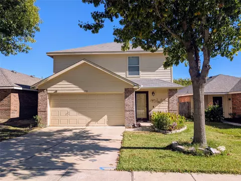 4521 Waterford Dr, Fort Worth, TX 76179