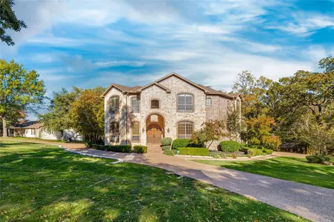 3225 Crescent Dr, Southlake, TX 76092