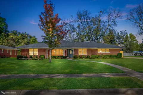 2323 Waverly Dr, Bossier City, LA 71111