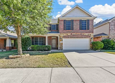 15636 Wheelhorse Trl, Roanoke, TX 76262