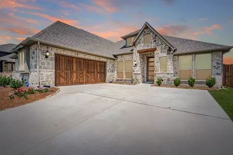 2422 Llano Dr, Royse City, TX 75189