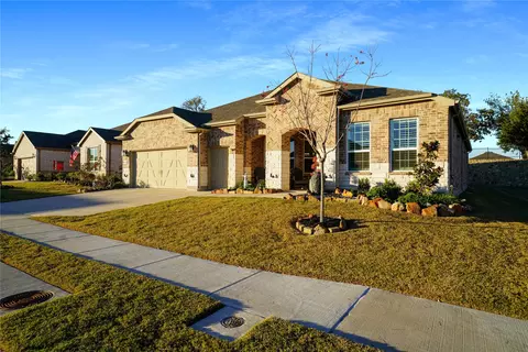 313 Rolling Water Dr, Mckinney, TX 75071