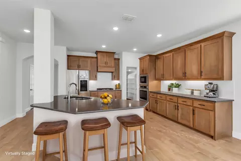 1108 Wrenwood Dr, Justin, TX 76247