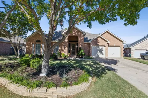 1132 Sugarberry Ln, Flower Mound, TX 75028