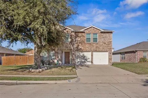604 Mallard Dr, Saginaw, TX 76131