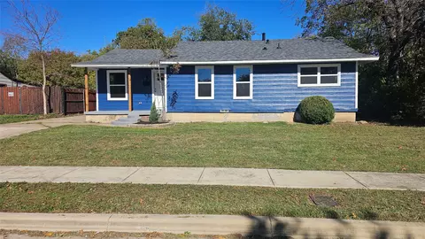 4413 Eileen St, Haltom City, TX 76117