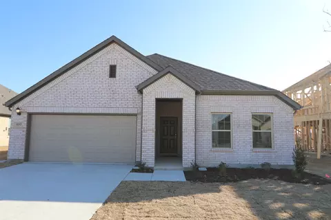 1132 Birchwood Dr, Crowley, TX 76036