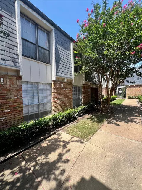 527 W Lookout Dr #124, Richardson, TX 75080