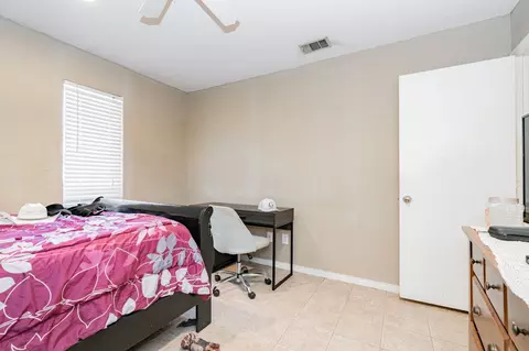 Bedroom - 1802 Westgate Dr, Terrell, TX 75160 photo 3 of 5