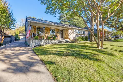 11638 Cimarec St, Dallas, TX 75218
