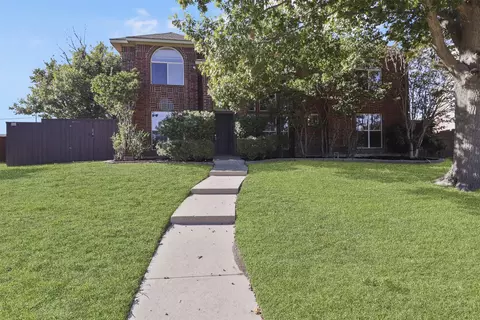 2501 Ridgemeade Dr, Garland, TX 75040