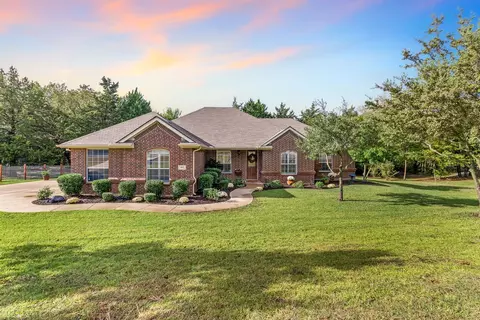 453 Ketron Rd, Burleson, TX 76028