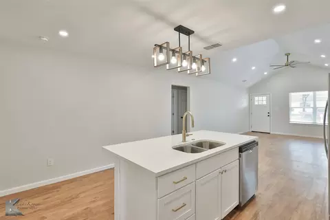 1406 Anson Ave, Abilene, TX 79601 photo 6