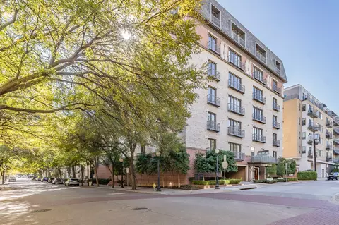 2848 Woodside St #6B, Dallas, TX 75204