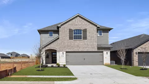 1716 Elle Ln, Aubrey, TX 76227