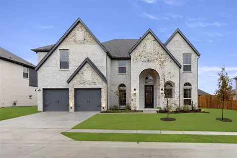 724 Stearman Ln, Fate, TX 75087
