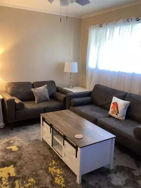 Living - 120 Maple, Coushatta, LA 71019 photo 1 of 1