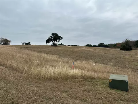 7448 Retreat Blvd, Cleburne, TX 76033