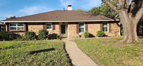 1125 Pyramid Dr, Garland, TX 75040