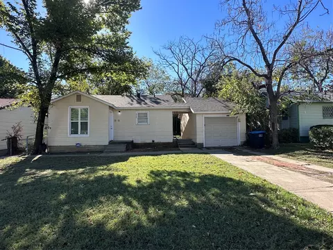 3704 Hardeman St, Fort Worth, TX 76119