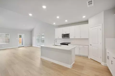 1305 Sage Dr, Lavon, TX 75166