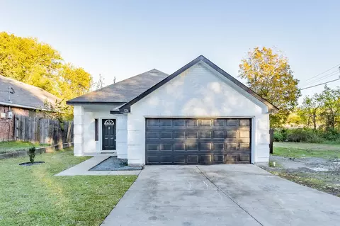 526 Nona St, Garland, TX 75040