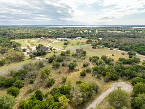 38063 Brookside Dr, Whitney, TX 76692