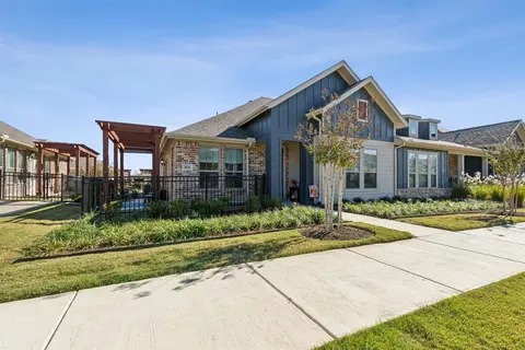 1036 3rd St, Argyle, TX 76226