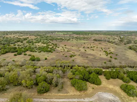 39073 Springwillow Ct, Whitney, TX 76692