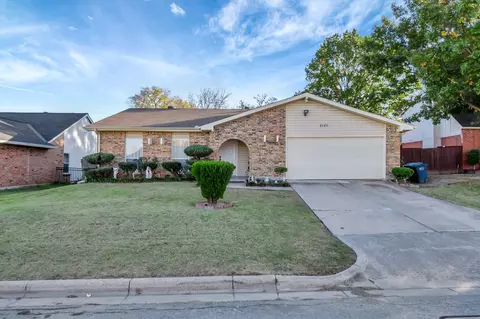 4140 River Birch Rd, Fort Worth, TX 76137