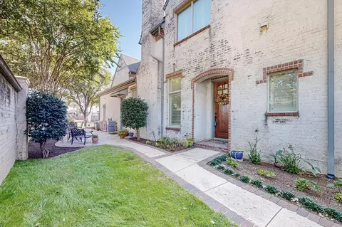 852 Lake Vista Pl, Coppell, TX 75019