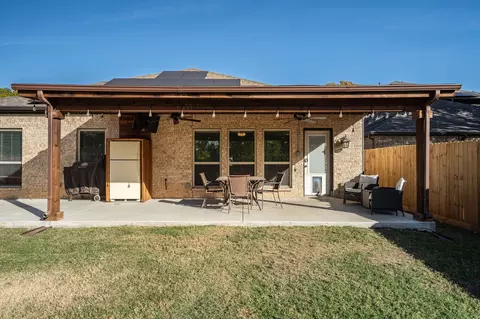 344 E Pecan St, Hurst, TX 76053 photo 29