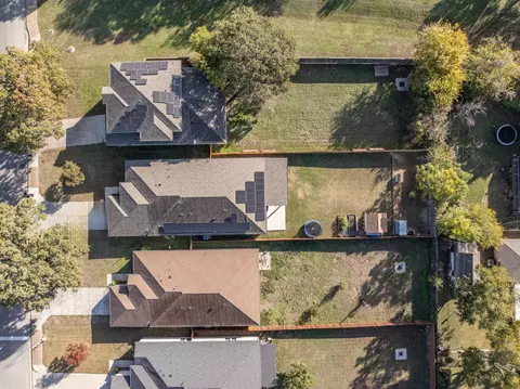 344 E Pecan St, Hurst, TX 76053 photo 32