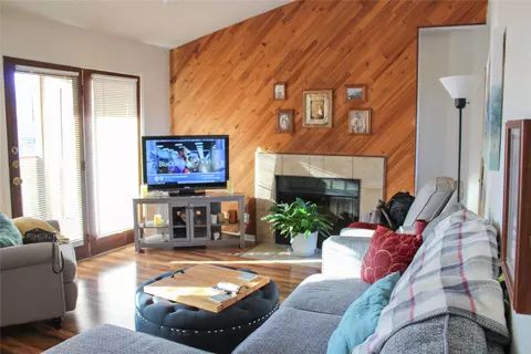 2010 Cloisters Dr #2321, Arlington, TX 76011