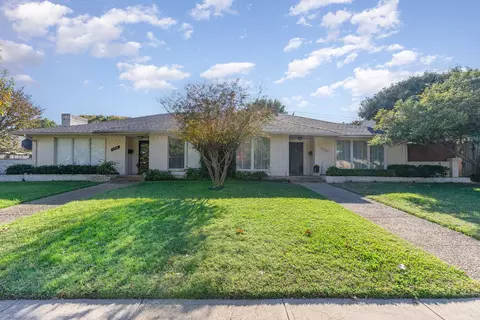 7348 Wellcrest Dr, Dallas, TX 75230
