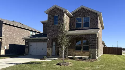 2402 Quiet Oak Ln, Crandall, TX 75114