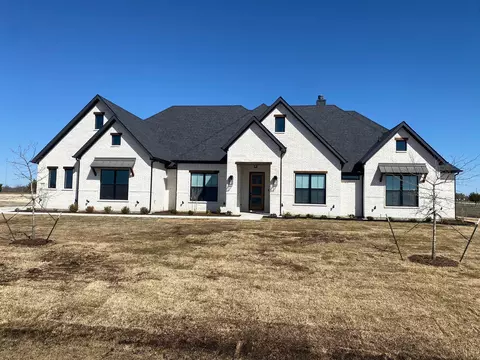 6021 Maplewood Blvd, Midlothian, TX 76065